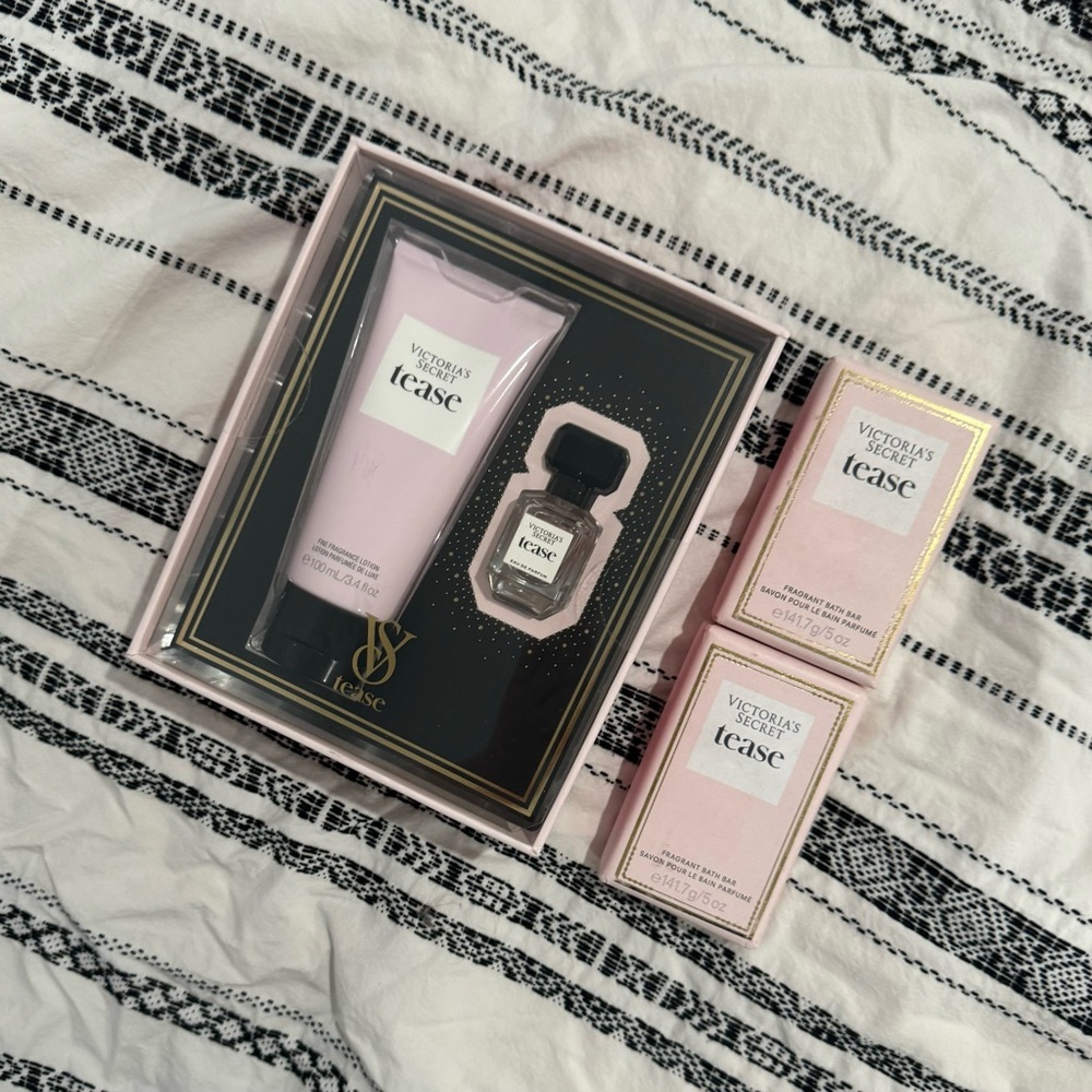 Victoria Secret tease fragrance gift set